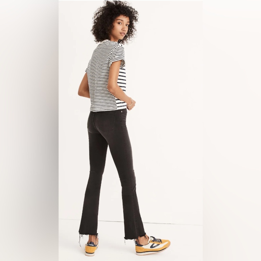 Madewell Cali Demi-Boot Jeans in Berkeley Black: Chewed-Hem Edition size 26P